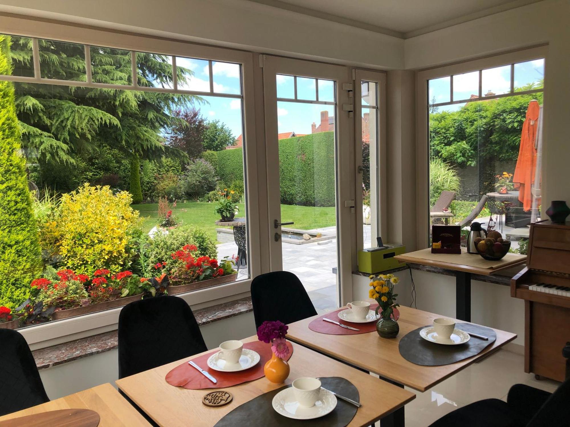 Bed and Breakfast Cedrus Jabbeke  Esterno foto